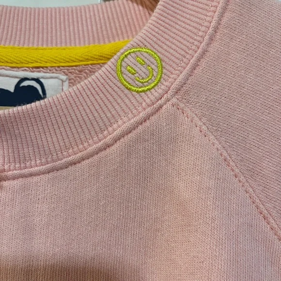 Just Madison Crewneck - Picture 4 of 5